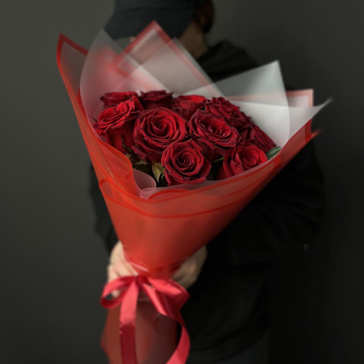 Букеты из красных роз 40 см (Эквадор) артикул  198604