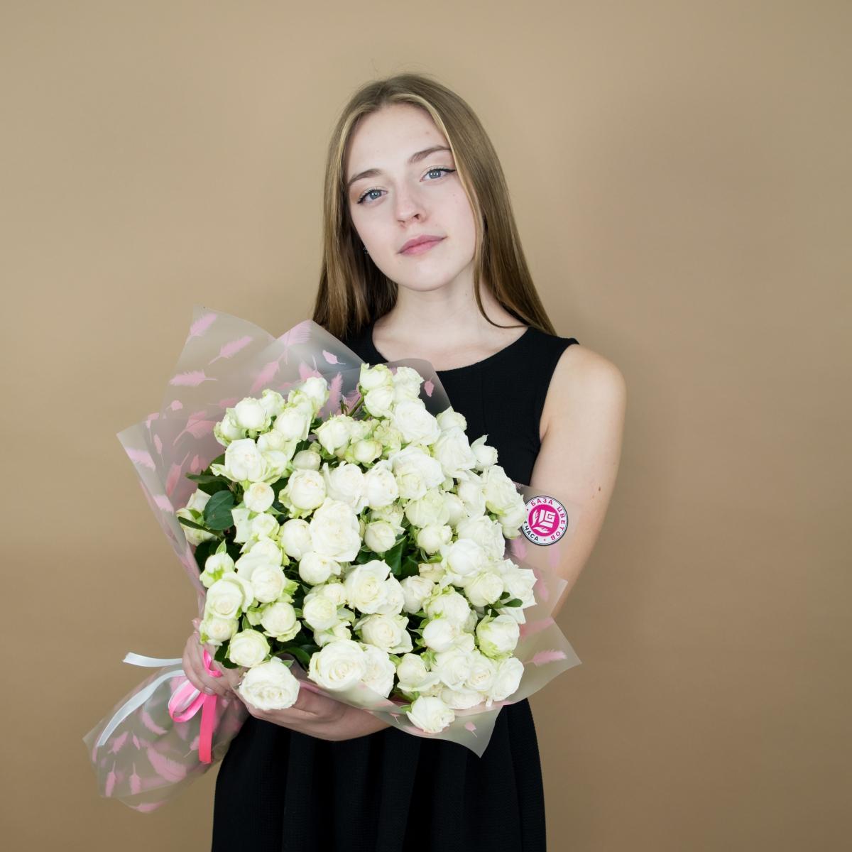 Розы кустовые белые [код   4152]